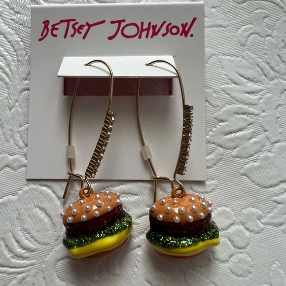 Betsey Johnson Hamburger Dangle Earrings - Picture 3 of 3